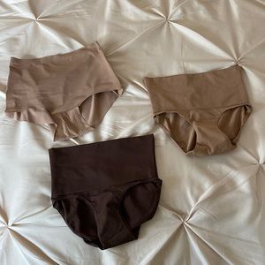 Skims shapewear bundle